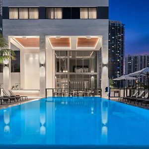 Ac Hotel By Marriott Miami Brickell